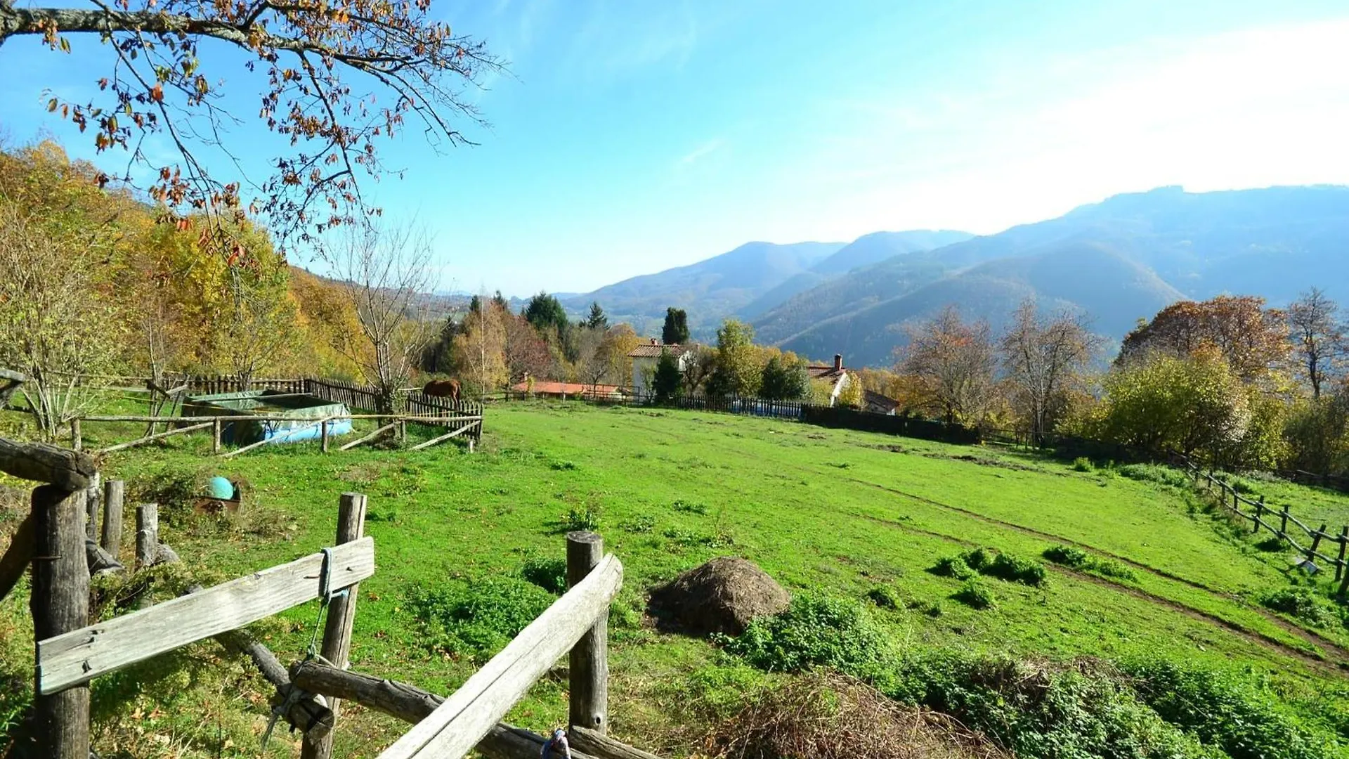 Σαλέ Lovely Holiday Home With Private Pool San Marcello Pistoiese